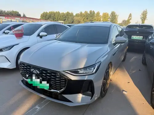 Chery Fulwin A8, 2025