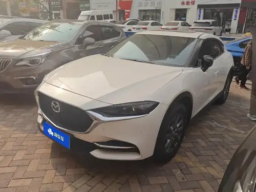 Mazda CX-4, 2021