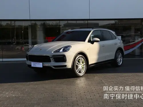 Porsche Cayenne, 2022