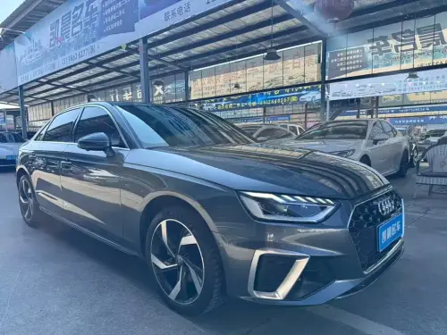 Audi A4, 2022