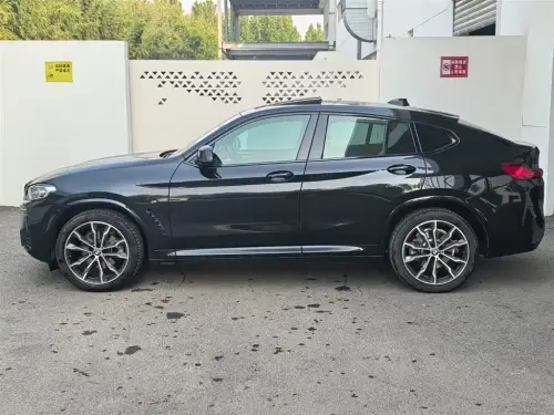 BMW X4, 2025