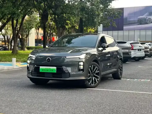 Volvo XC70, 2025