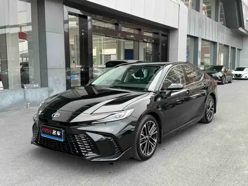 Toyota Camry, 2025