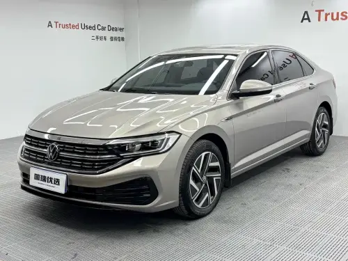 Volkswagen Sagitar, 2022