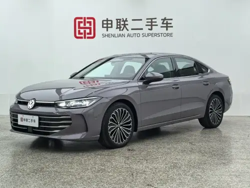 Volkswagen Passat, 2024