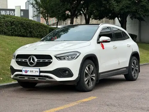 Mercedes-Benz GLA-Class, 2021