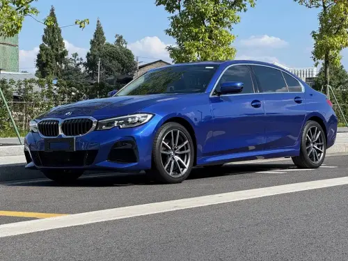 BMW 3-Series, 2020