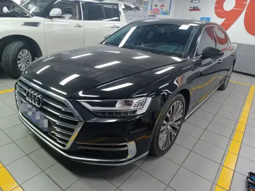 Audi A8, 2020