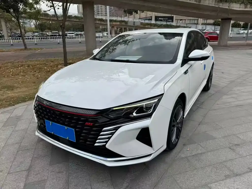 Dongfeng Yixuan MAX, 2021