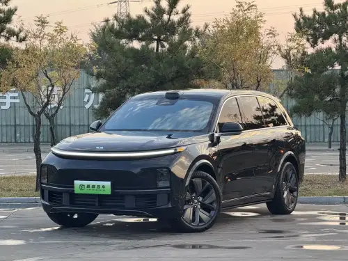 Li Auto L8, 2024