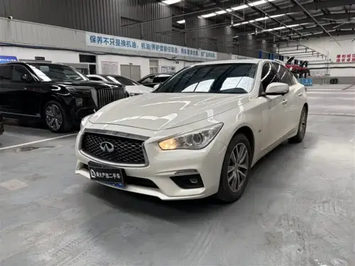 Infiniti Q50, 2023