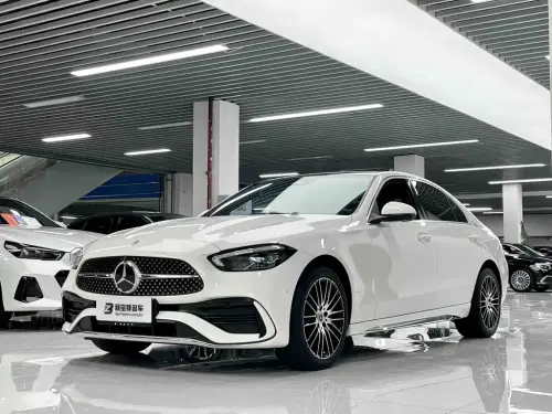 Mercedes-Benz C-Class, 2025