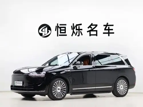 AITO M9, 2025