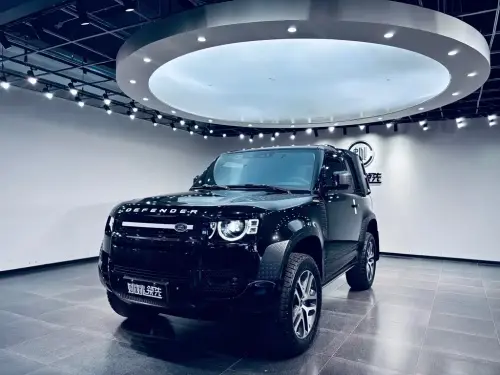 Land Rover Defender, 2022