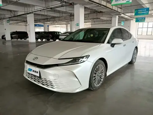 Toyota Camry, 2024
