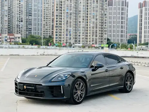 Porsche Panamera, 2025