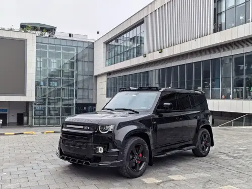 Land Rover Defender, 2025