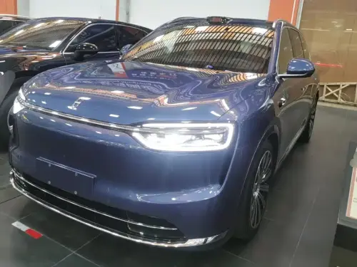 AITO M7, 2025