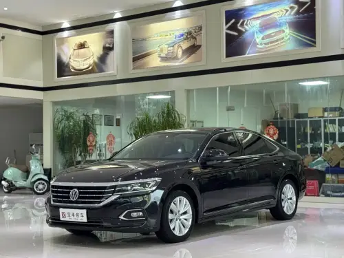 Volkswagen Passat, 2021