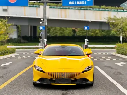 Ferrari Roma, 2022
