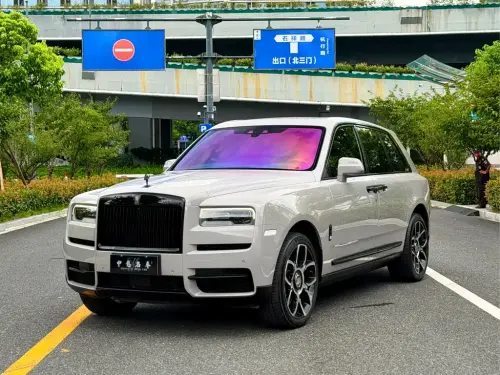 Rolls-Royce Cullinan, 2022
