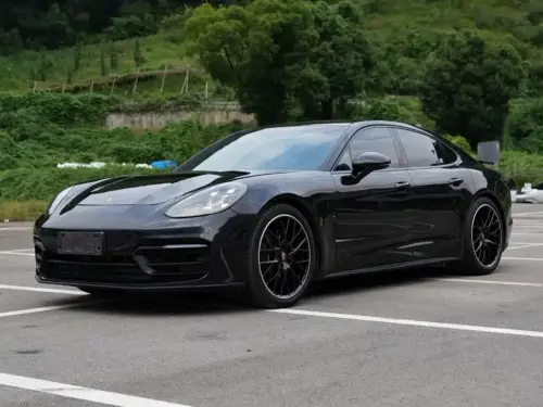 Porsche Panamera, 2022