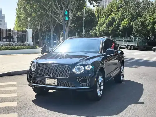 Bentley Bentayga, 2023