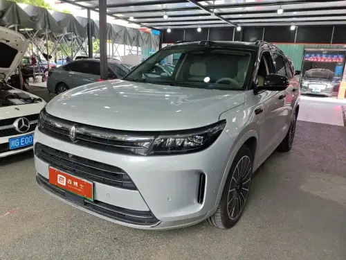AITO M7, 2023