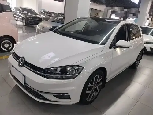 Volkswagen Golf, 2020