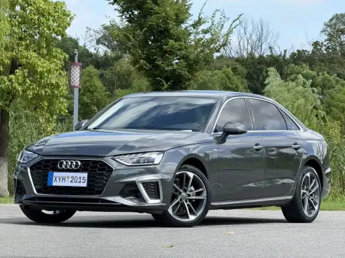 Audi A4, 2021