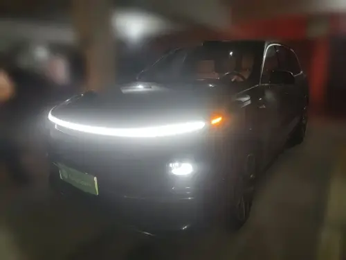 Li Auto L9, 2022
