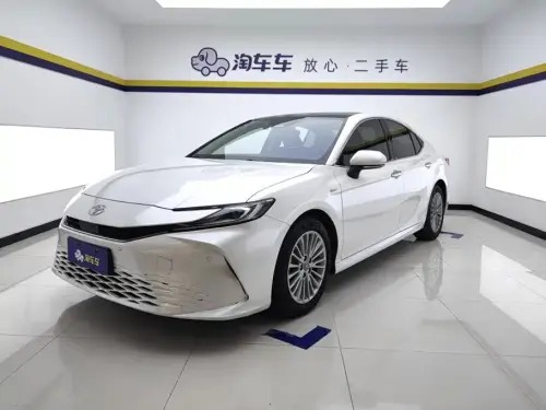 Toyota Camry, 2024