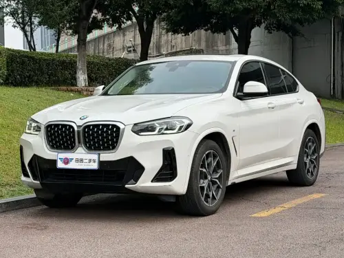 BMW X4, 2022