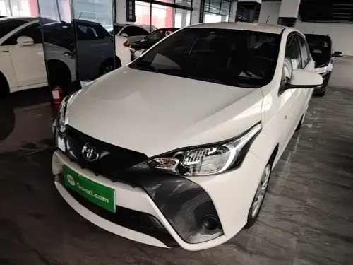 Toyota Yaris L, 2021