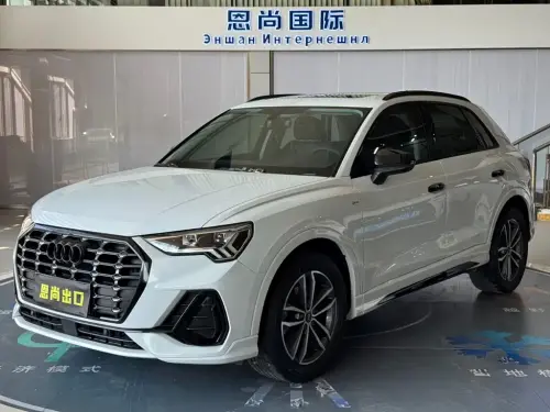 Audi Q3, 2022