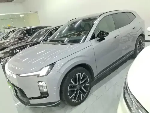 Volvo XC70, 2025