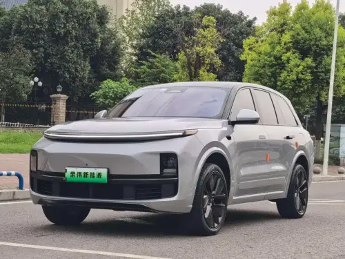 Li Auto L8, 2023