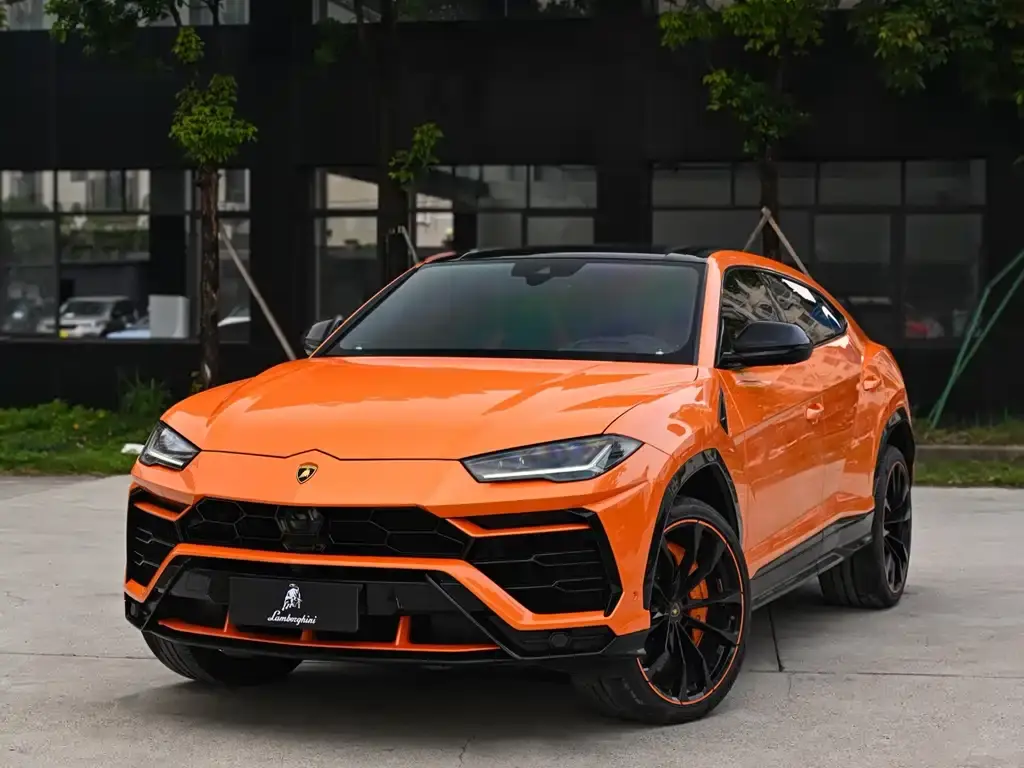 Lamborghini Urus, 2021