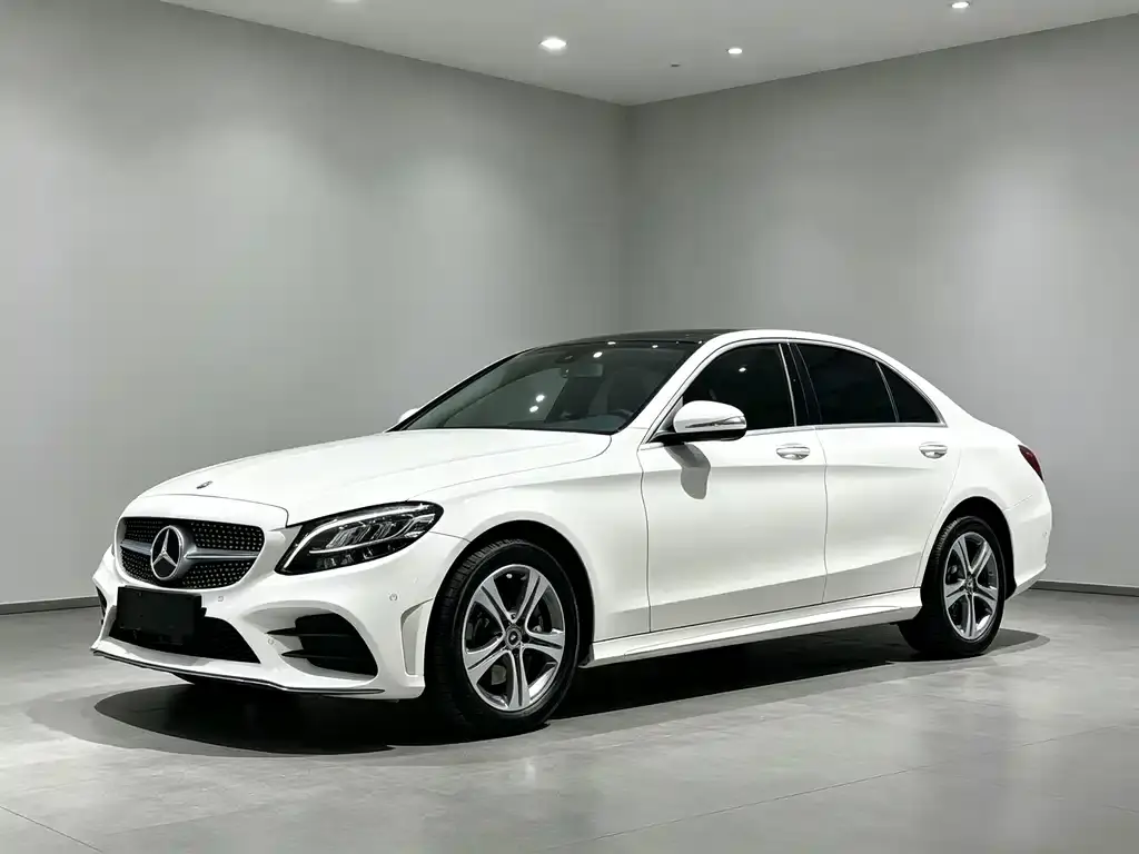 Mercedes-Benz C-Class, 2020
