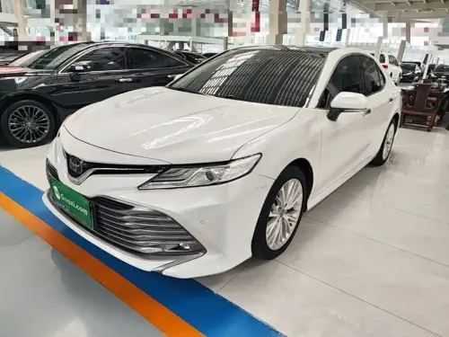 Toyota Camry, 2020