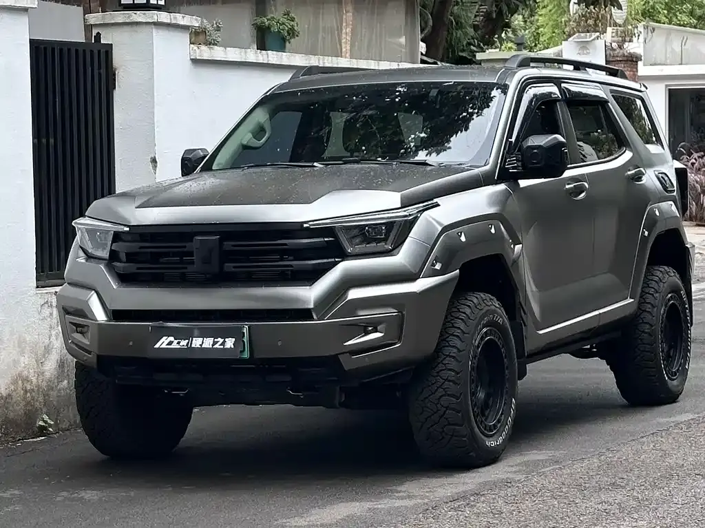 Tank 400, 2025