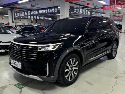 Ford Explorer, 2022