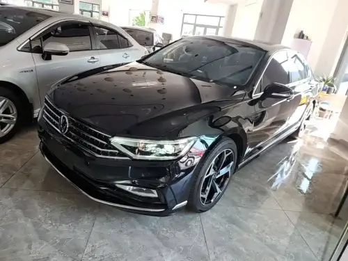 Volkswagen Magotan, 2023