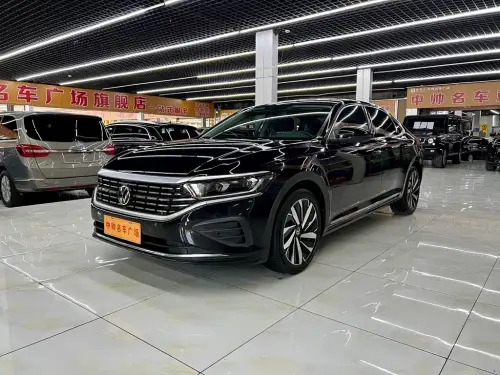 Volkswagen Passat, 2024