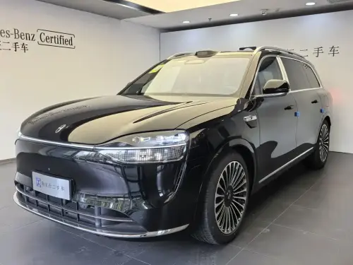 AITO M9, 2025