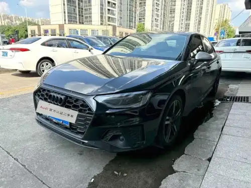 Audi A4, 2022