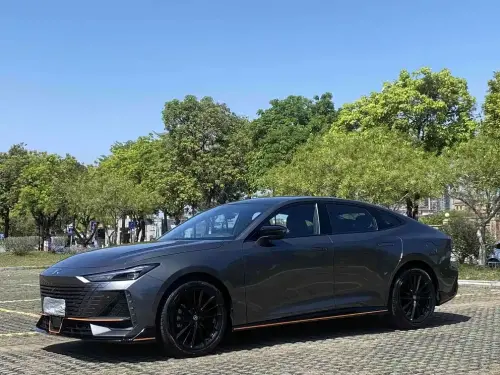 Changan UNI-V, 2024