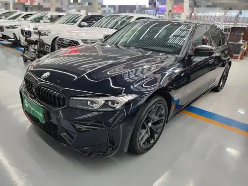 BMW 3-Series, 2025