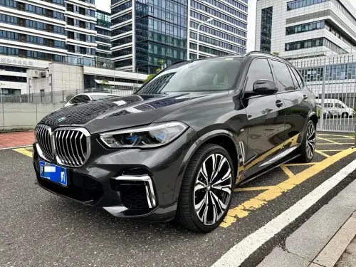 BMW X5, 2023