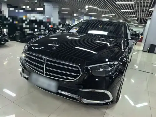 Mercedes-Benz E-Class, 2022